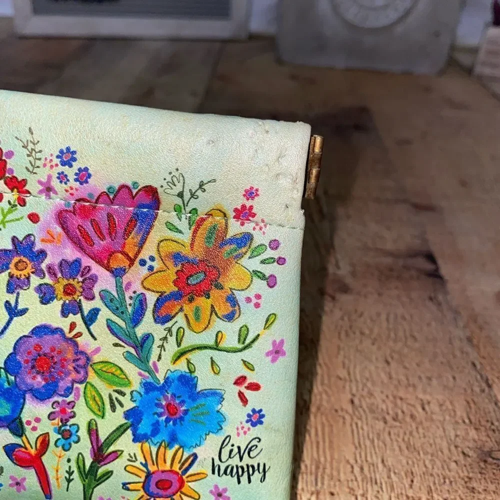 Natural Life "Live Happy" Small Pouch. - Picture 5 of 11